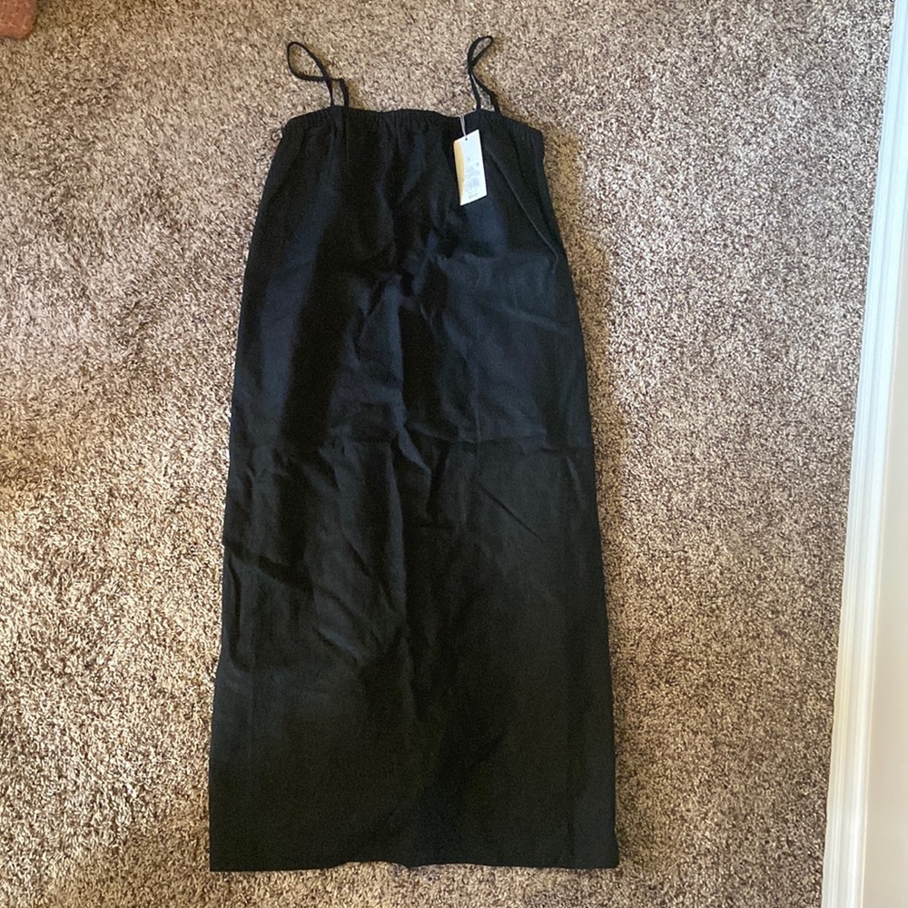 Black casual dress